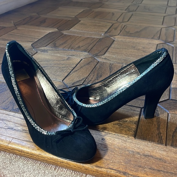 Coach Black Suede Heels 7 B - Picture 2 of 8